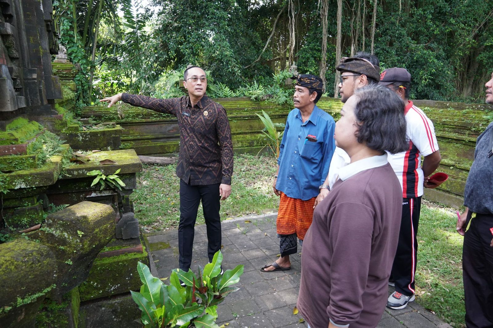 podiumnews.com-Surya Suamba Pantau Pengembangan Museum Yadnya dan Wisata Sulangai